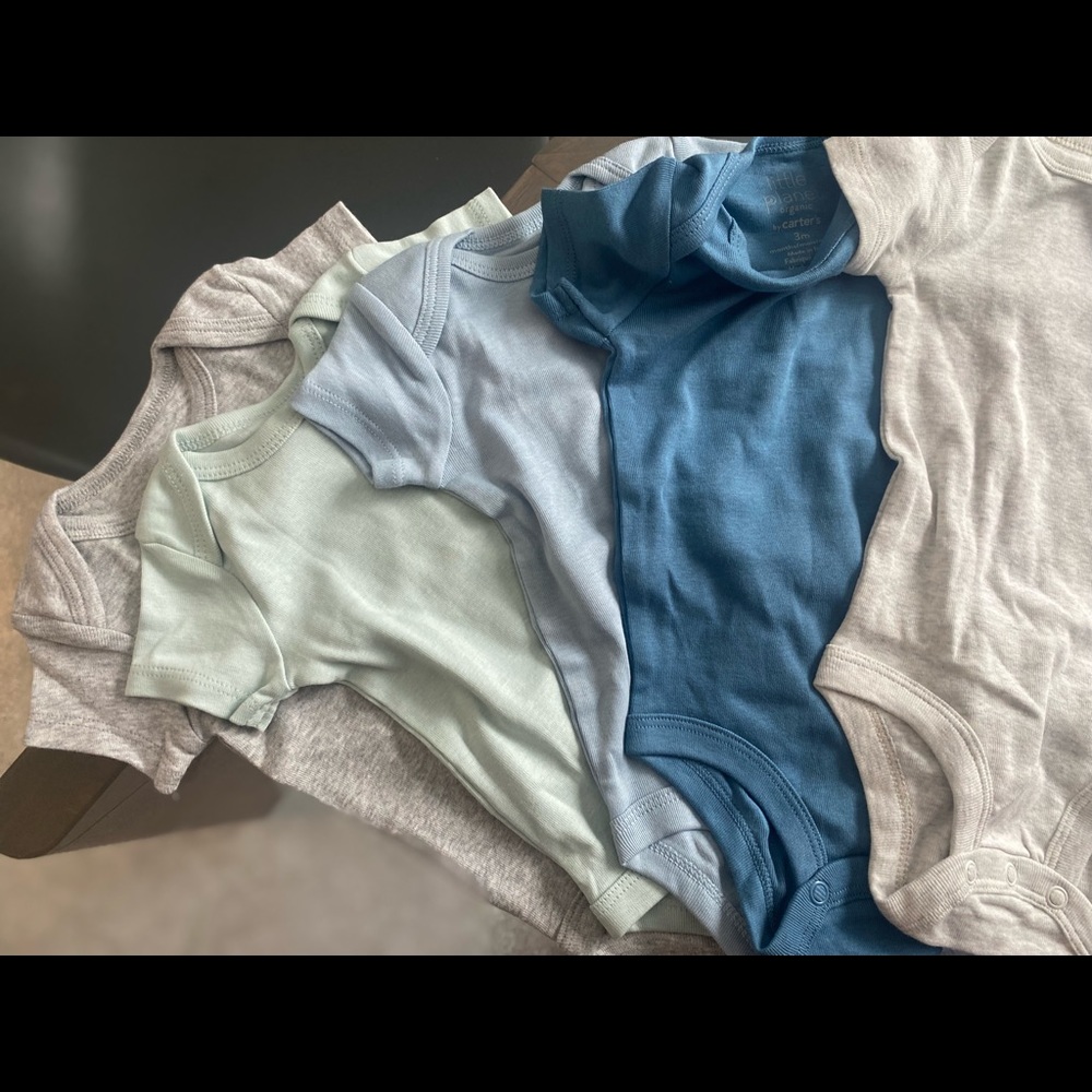 Organic cotton bodysuit bundle